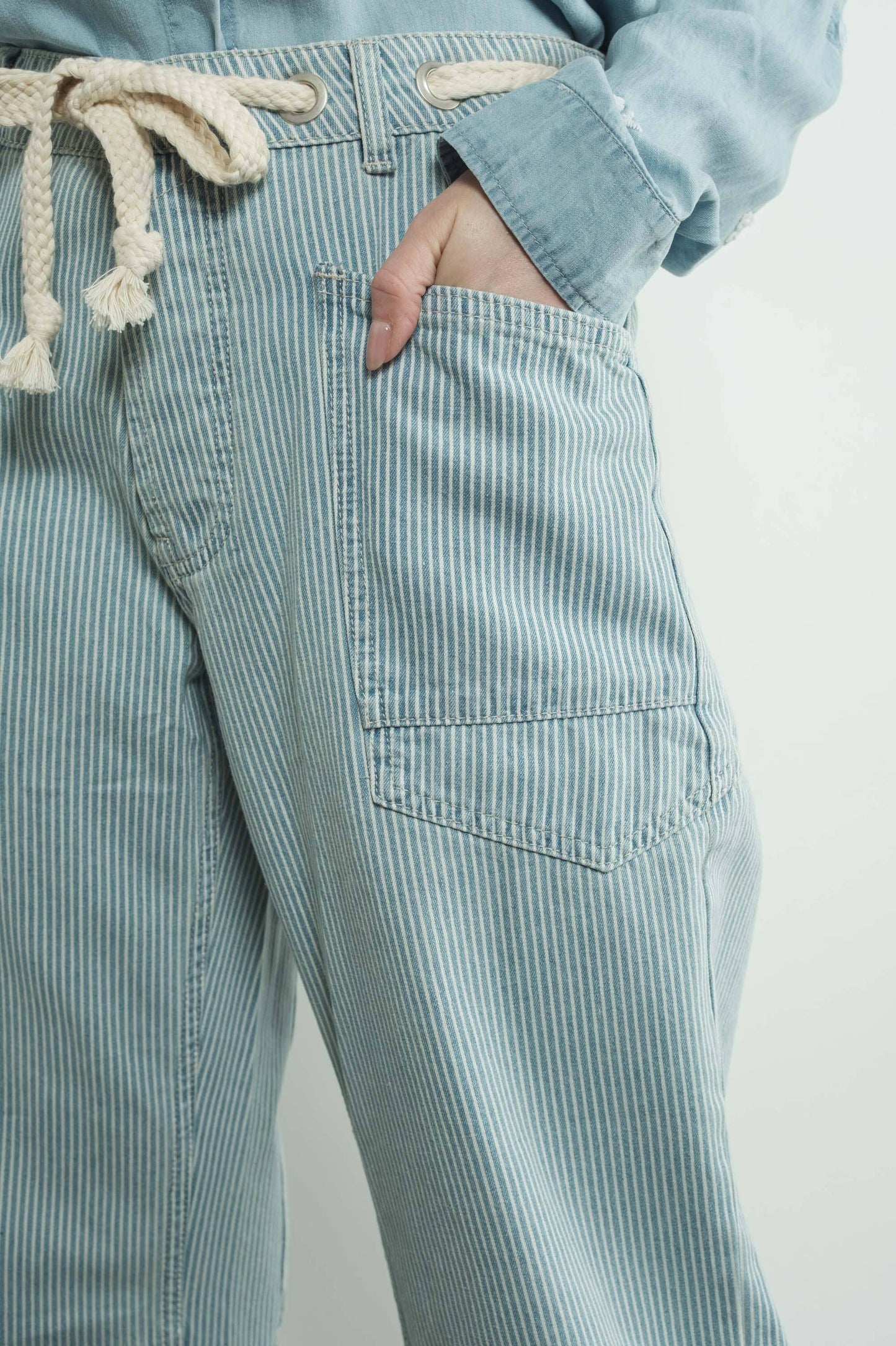 Tie Front Barrel Jeans
