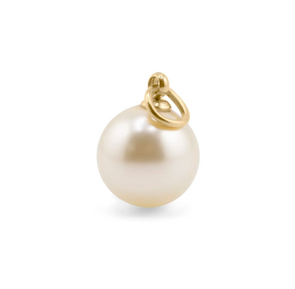 Pearl Charm
