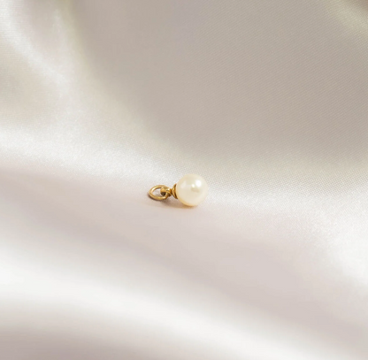 Pearl Charm